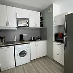 Souplex Centre De Apartment