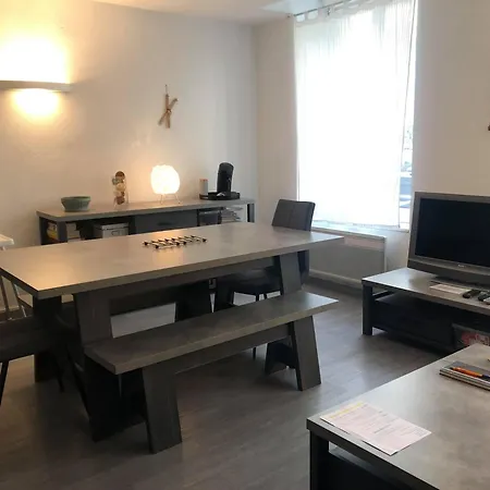 Apartment Souplex Centre De *